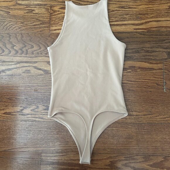 Abercrombie & Fitch Sculpt Matte Seamless Bodysuit Size XS Soft A&F Collection - Picture 9 of 10